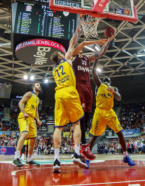 皮球迅速钻 皮球迅速钻